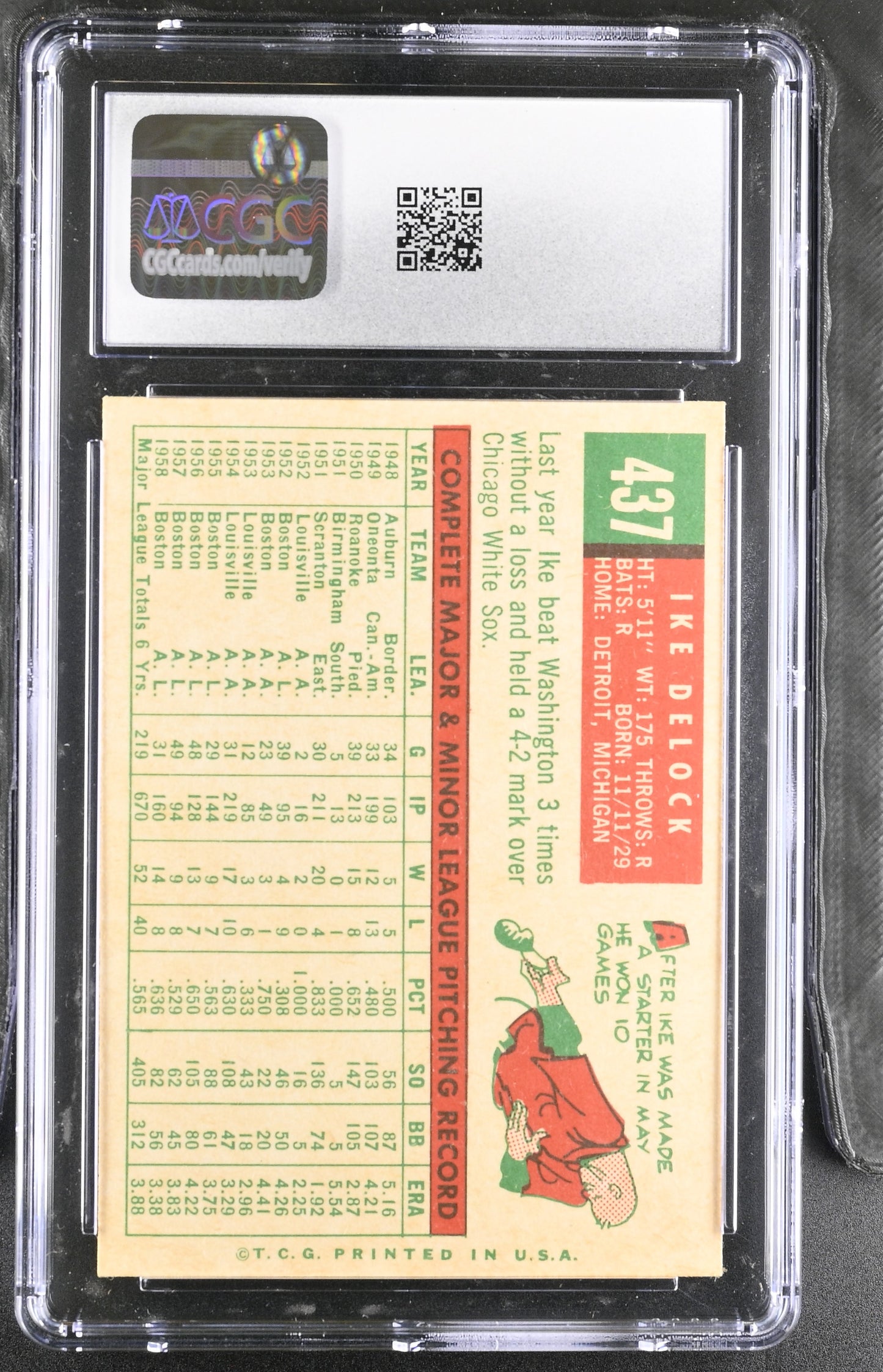 1959 Topps #437 Ike Delock CGC 8 SN 6142657100