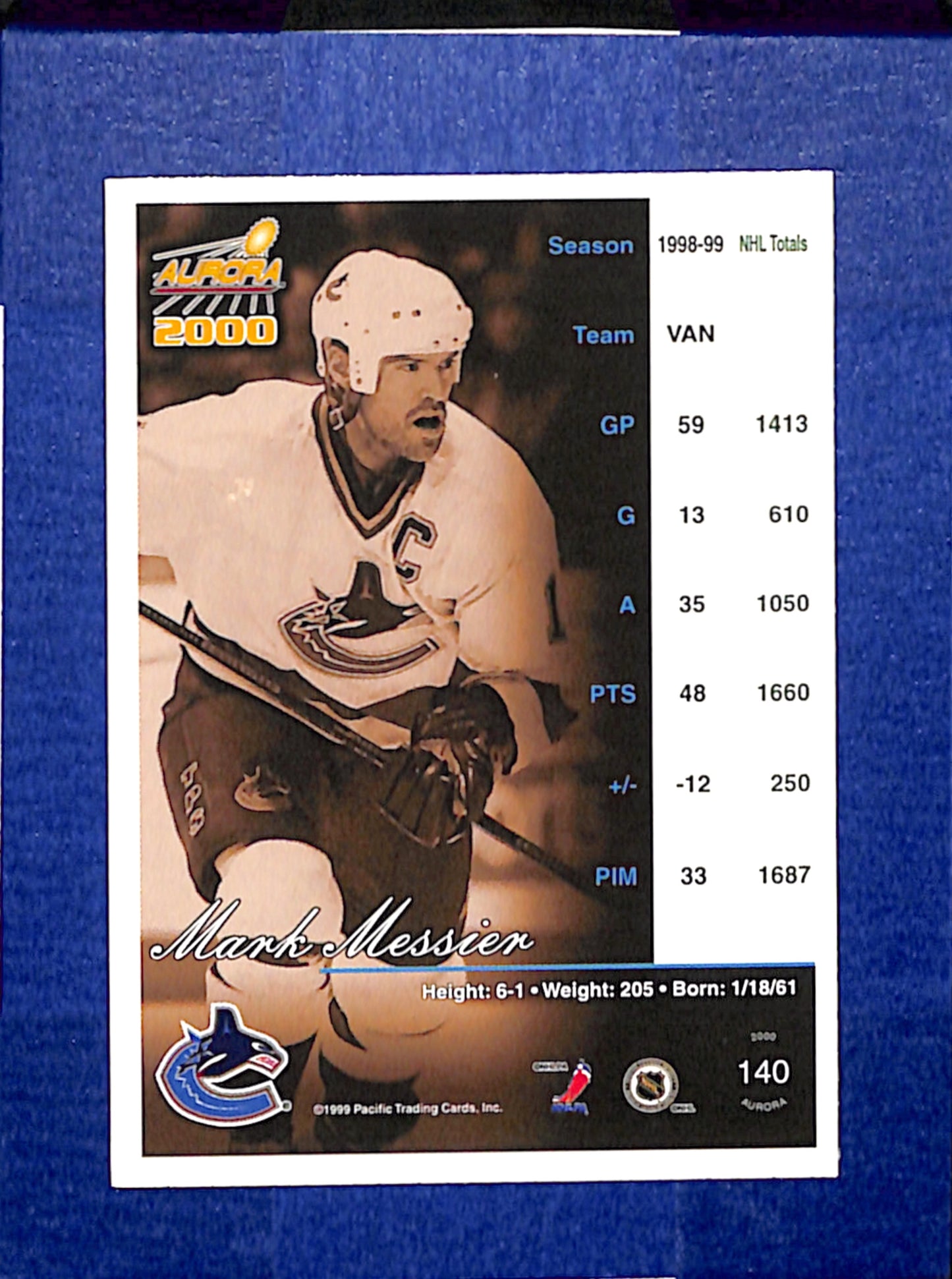 1999-00 Pacific Aurora #140 Mark Messier Vancouver Canucks EXMT CS26017214