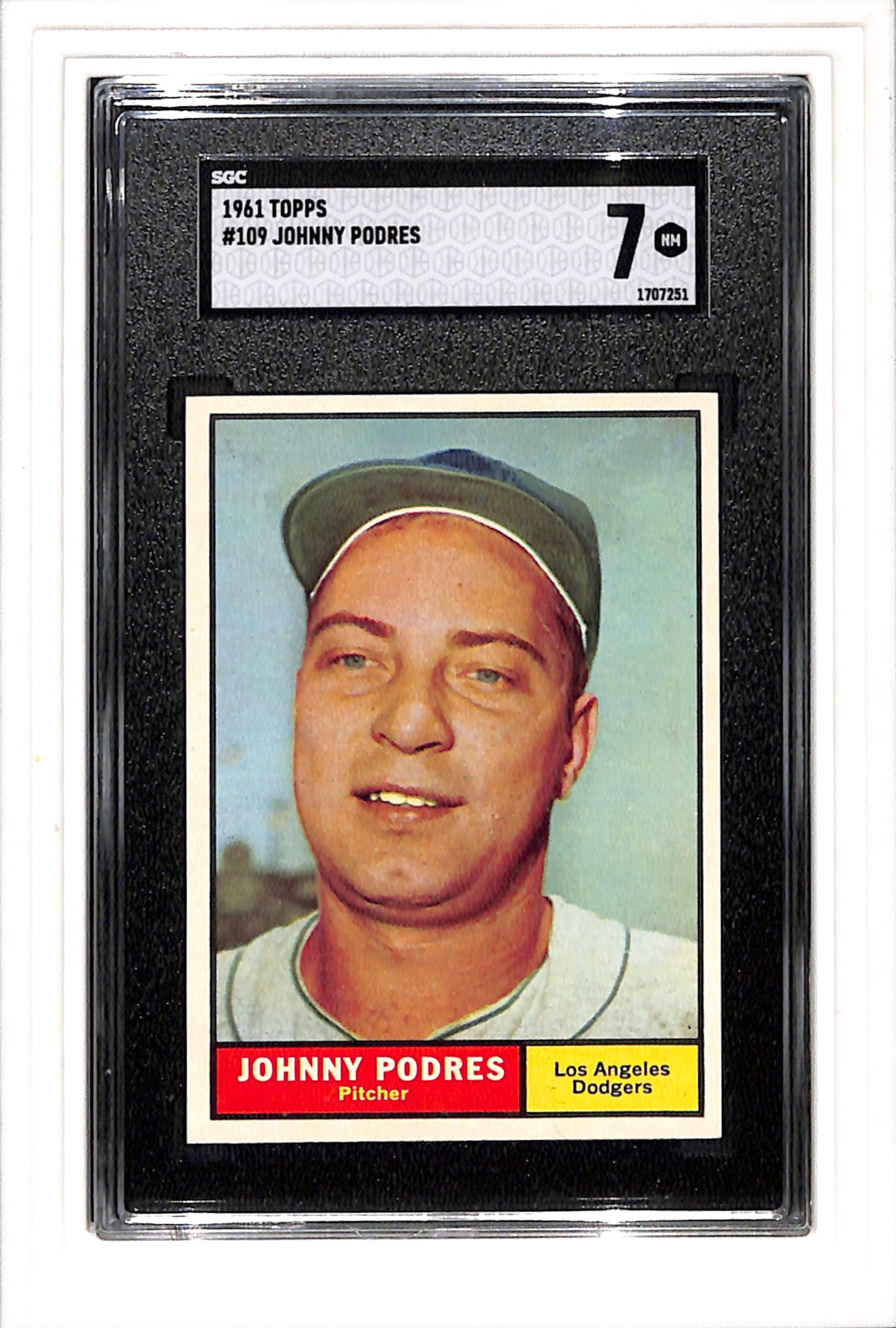 1961 Topps #109 Johnny Podres SGC 7 SN 1707251 SHARP!