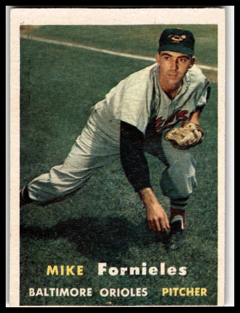 1957 Topps #116 Mike Fornieles Very Good