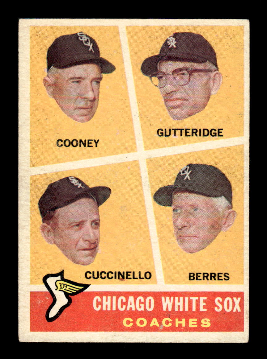 1960 Topps #458 White Sox Coaches EX