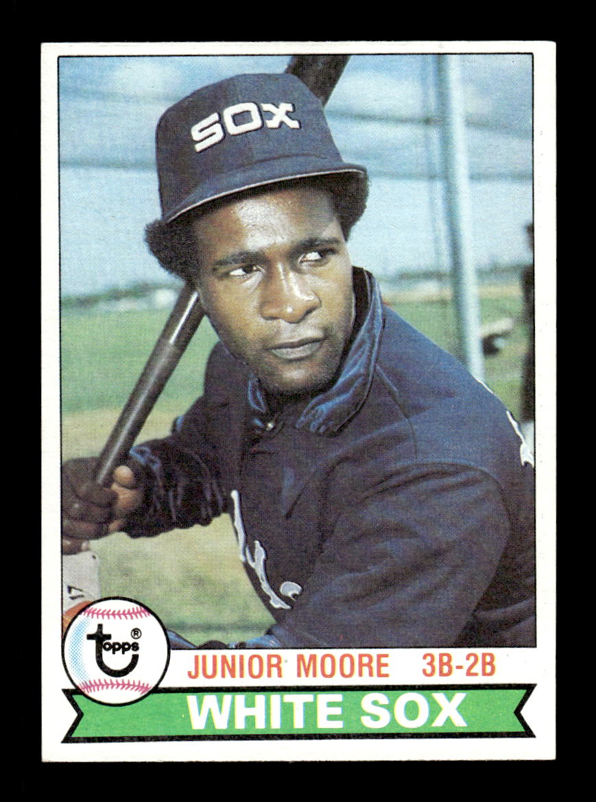 1979 Topps #275 Junior Moore EXMT PACK FRESH HOF-10004363