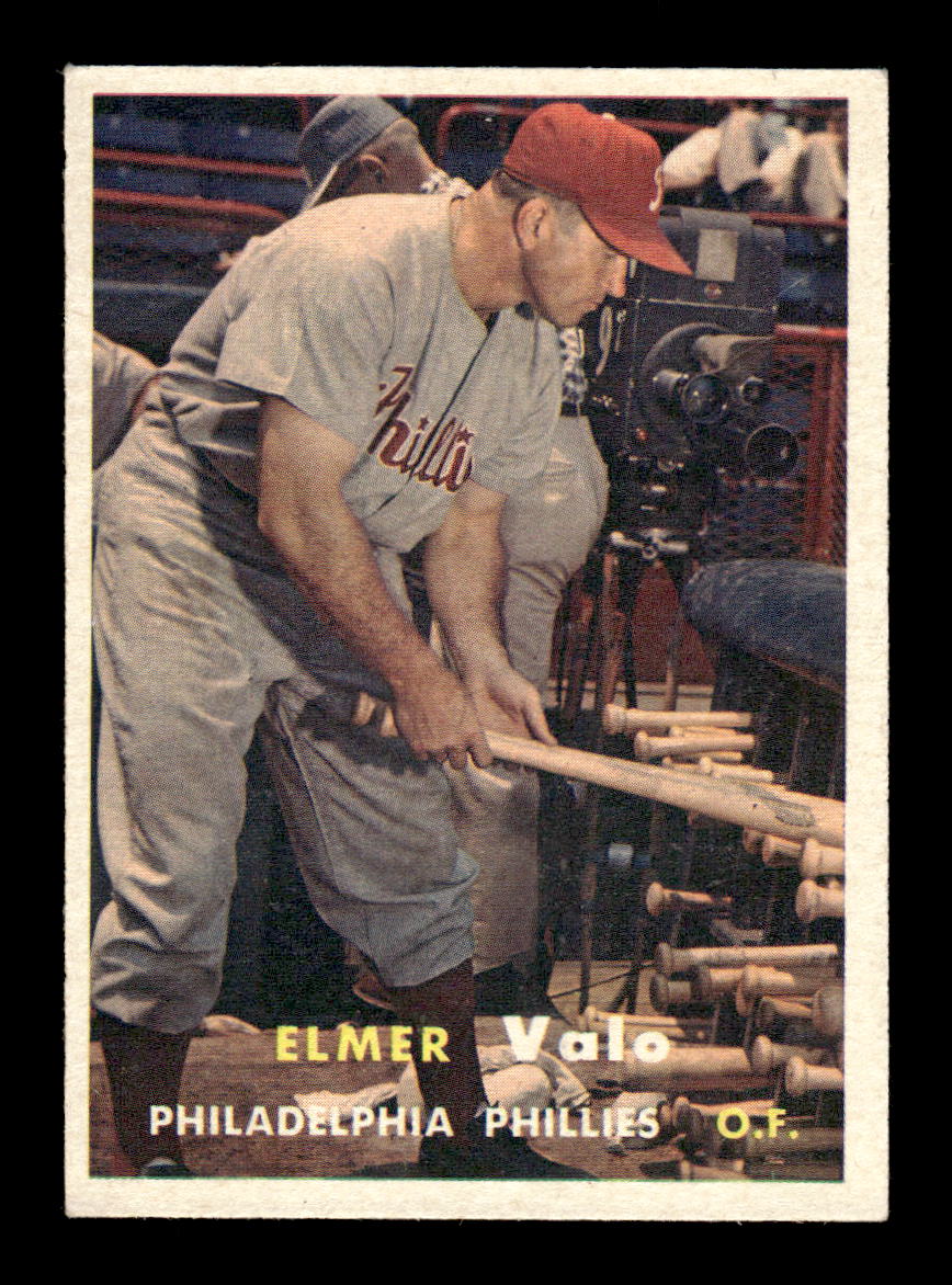 1957 Topps #54 Elmer Valo EX - EXMT HOF-10004838