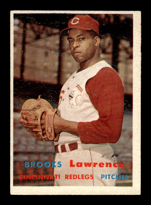 1957 Topps #66 Brooks Lawrence EX - EXMT HOF-10004855