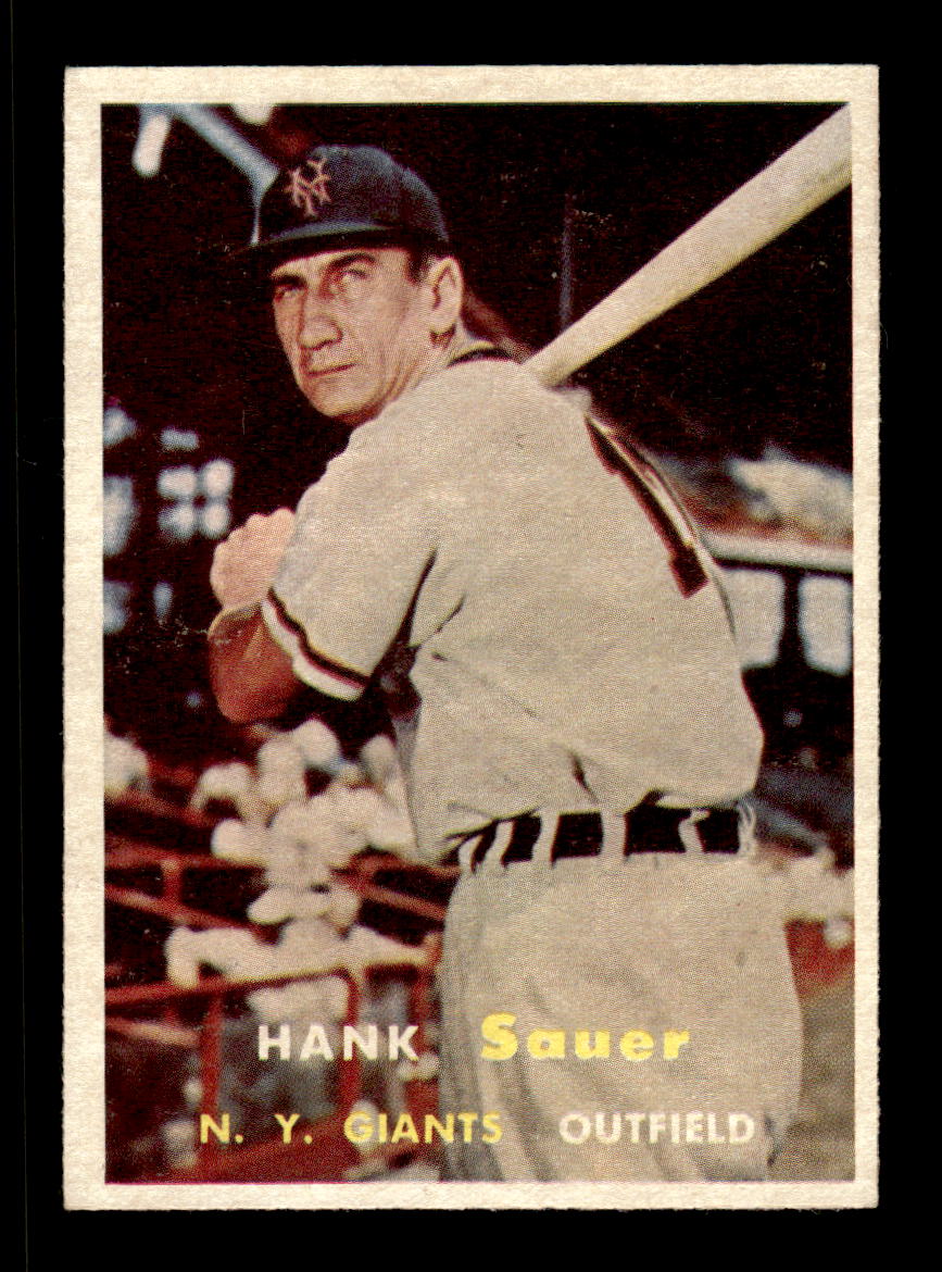 1957 Topps #197 Hank Sauer New York Giants EX HOF-10005618