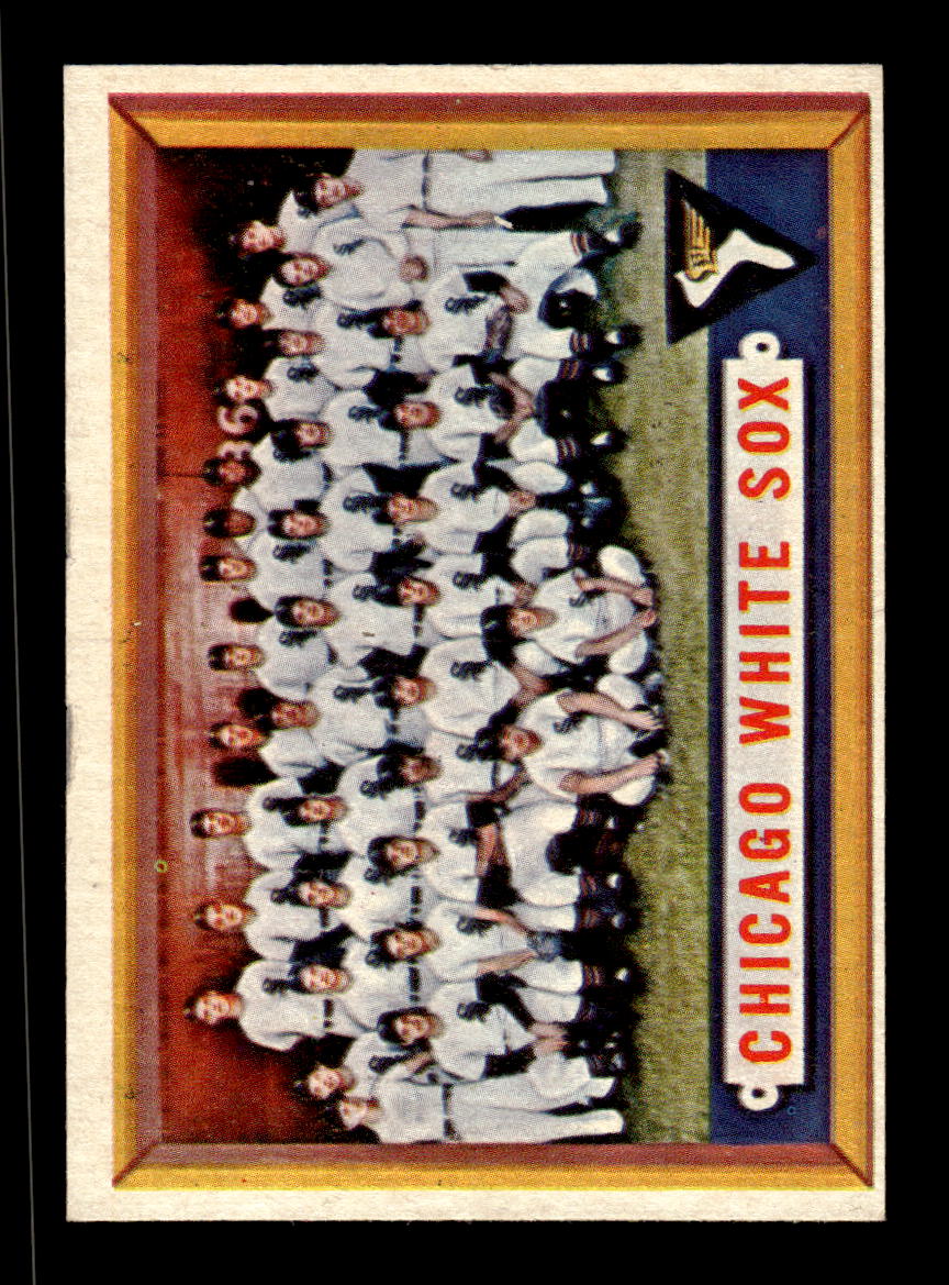 1957 Topps #329 Chicago White Sox Chicago White Sox EX HOF-10005789