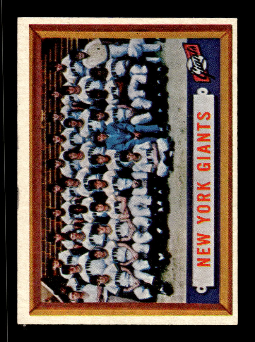 1957 Topps #317 New York Giants New York Giants EXMT HOF-10005793