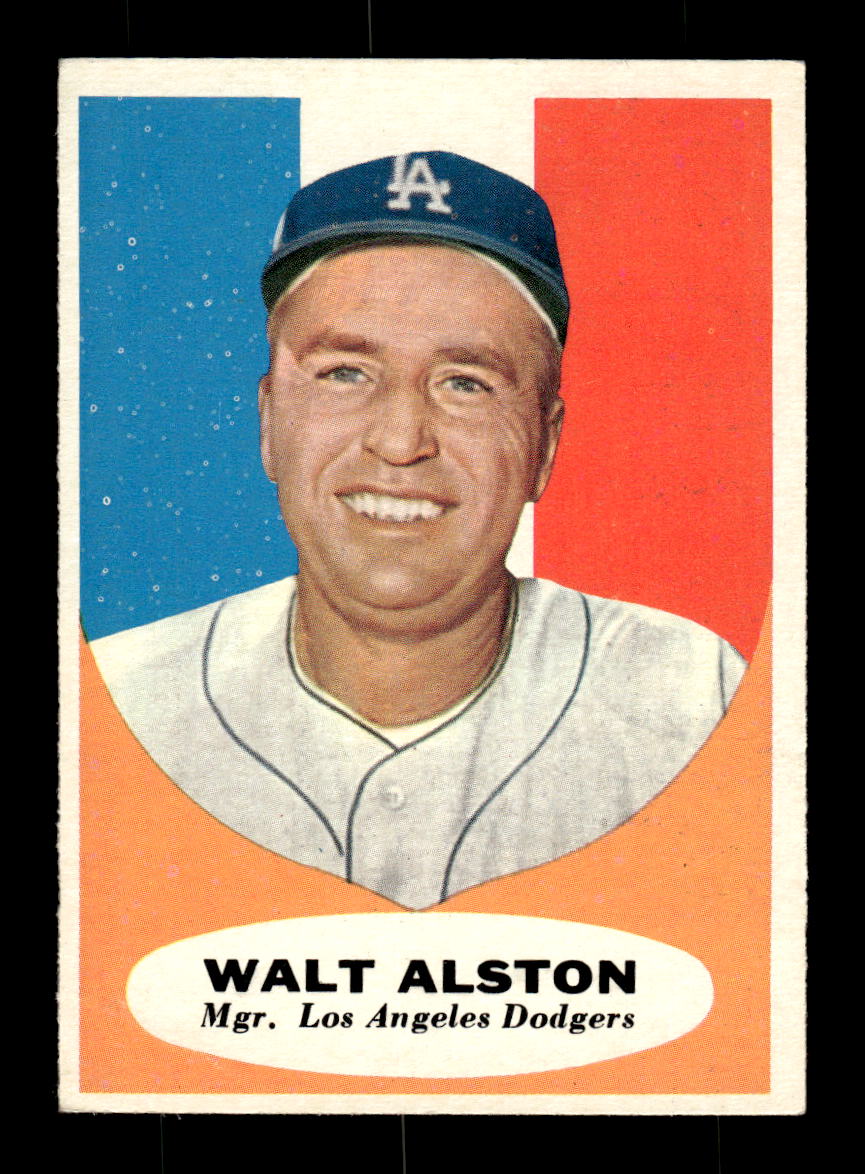 1961 Topps #136 Walt Alston Los Angeles Dodgers EXMT KC10008422