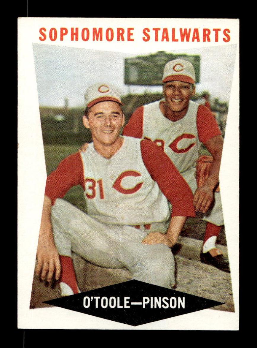 1960 Topps #32 Sophomore Stalwarts Jim O'Toole / Vada Pinson EXMT KC10008721