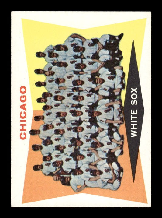 1960 Topps #208 Chicago White Sox Chicago White Sox EXMT KC10008865