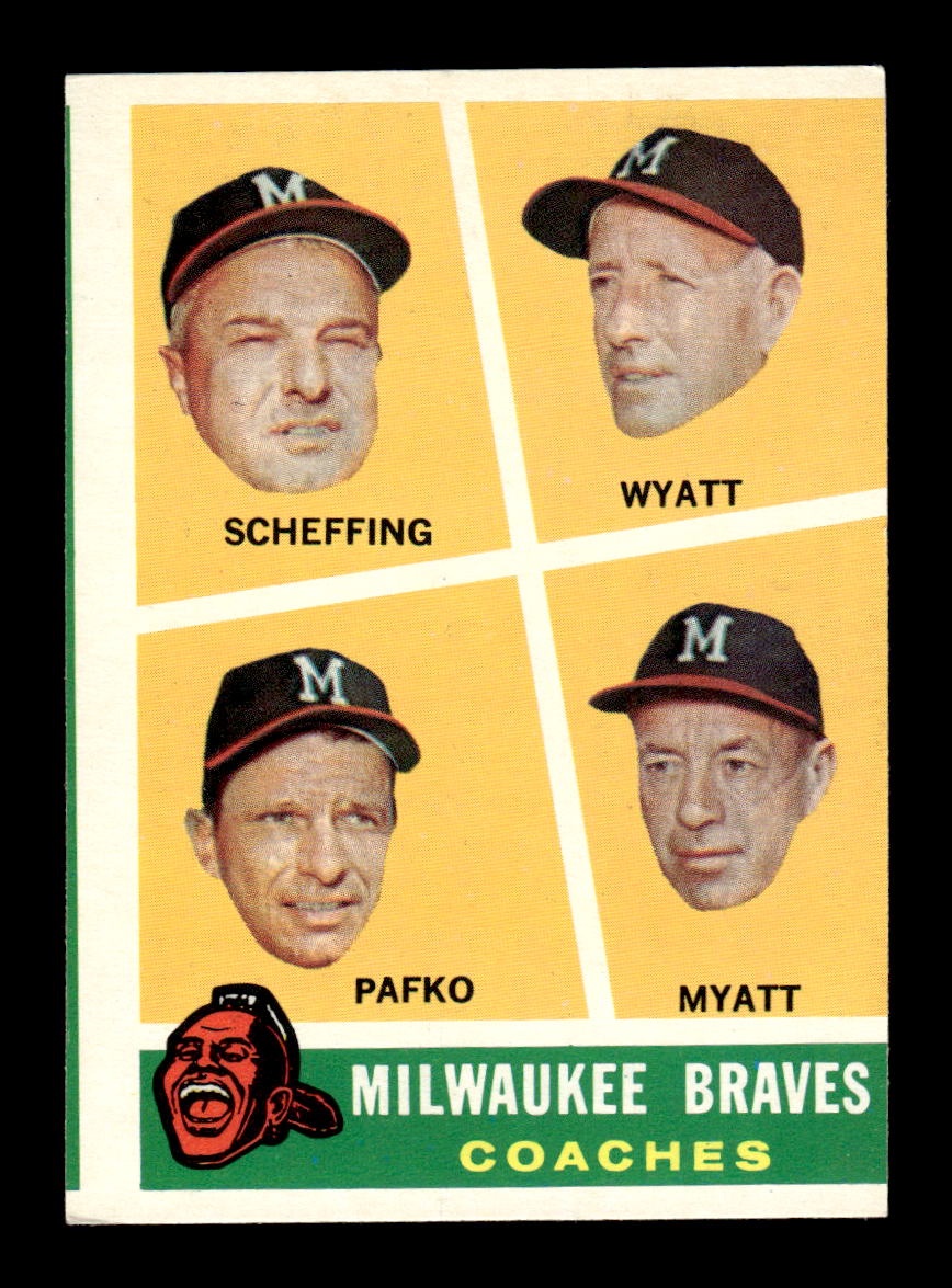 1960 Topps #464 Milwaukee Braves Coaches EXMT KC10009037