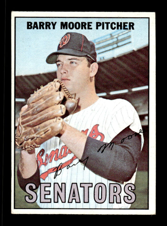 1967 Topps #11 Barry Moore PACK FRESH HOF10010104