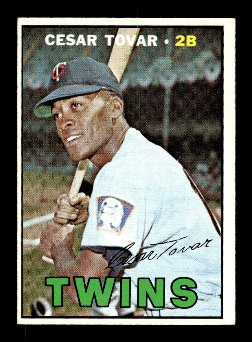 1967 Topps #317 Cesar Tovar PACK FRESH HOF10010383