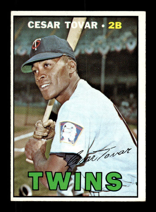 1967 Topps #317 Cesar Tovar PACK FRESH HOF10010383