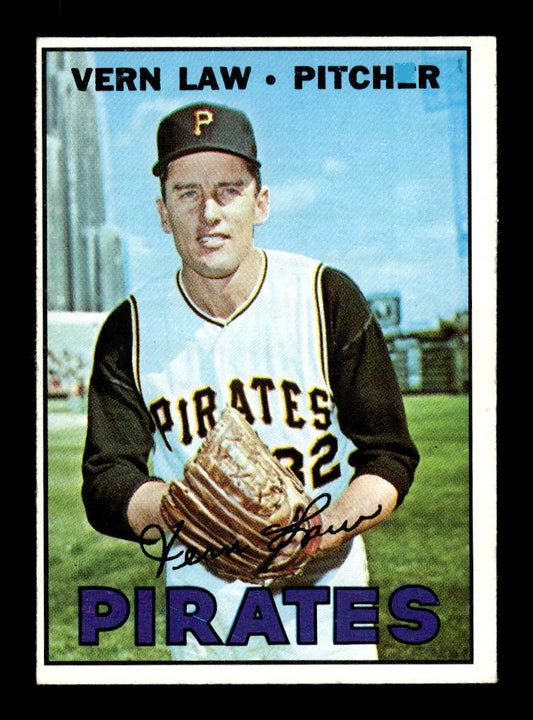 1967 Topps #351 Vern Law PACK FRESH HOF10010412