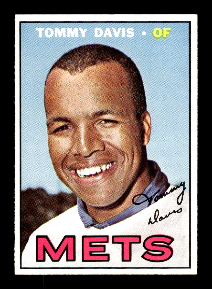 1967 Topps #370 Tommy Davis PACK FRESH HOF10010424