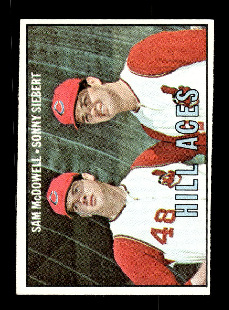 1967 Topps #463 Hill Aces (Sam McDowell / Sonny Siebert) PACK FRESH HOF10010504