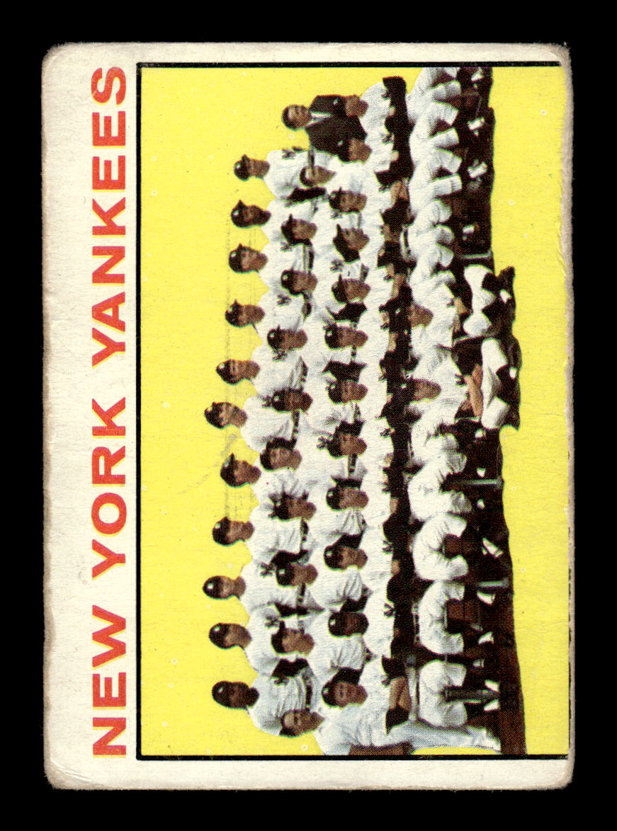 1964 Topps #433 New York Yankees New York Yankees G/VG HOF10011617