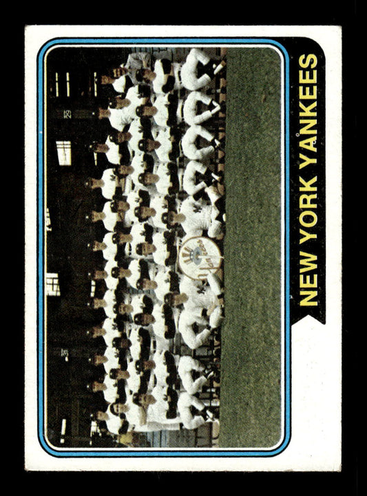 1974 Topps #363 New York Yankees New York Yankees VGEX HOF10011830