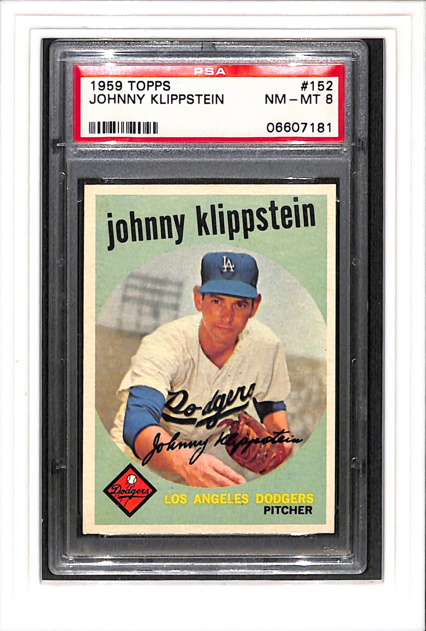 1959 Topps #152 Johnny Klippstein PSA 8 SN 06607181