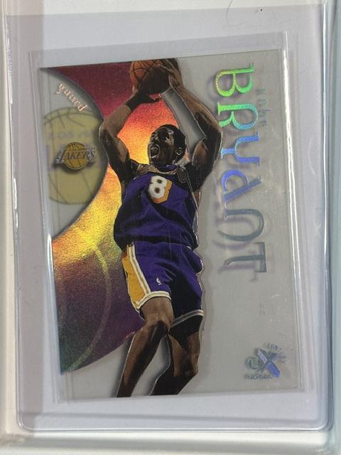 1998-99 SkyBox E-X Century #10 Kobe Bryant Los Angeles Lakers NMT CS26014310