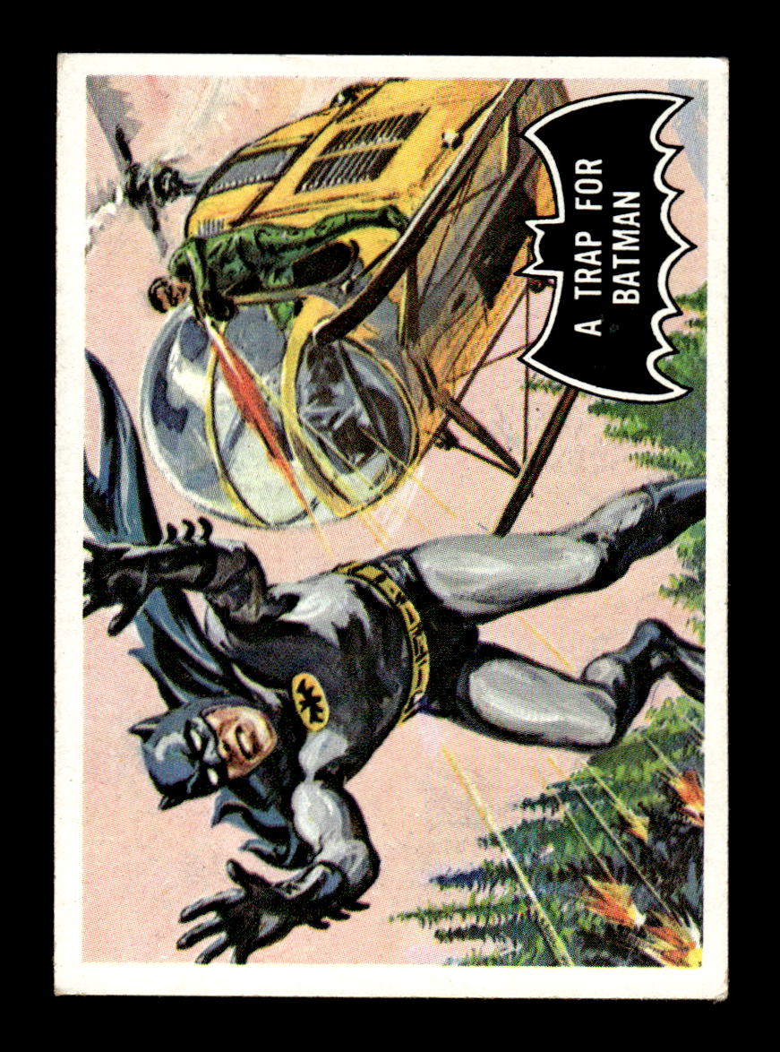 1966 Topps Batman (Black Bat Logo) #37 A Trap for Batman VGEX CS26014353