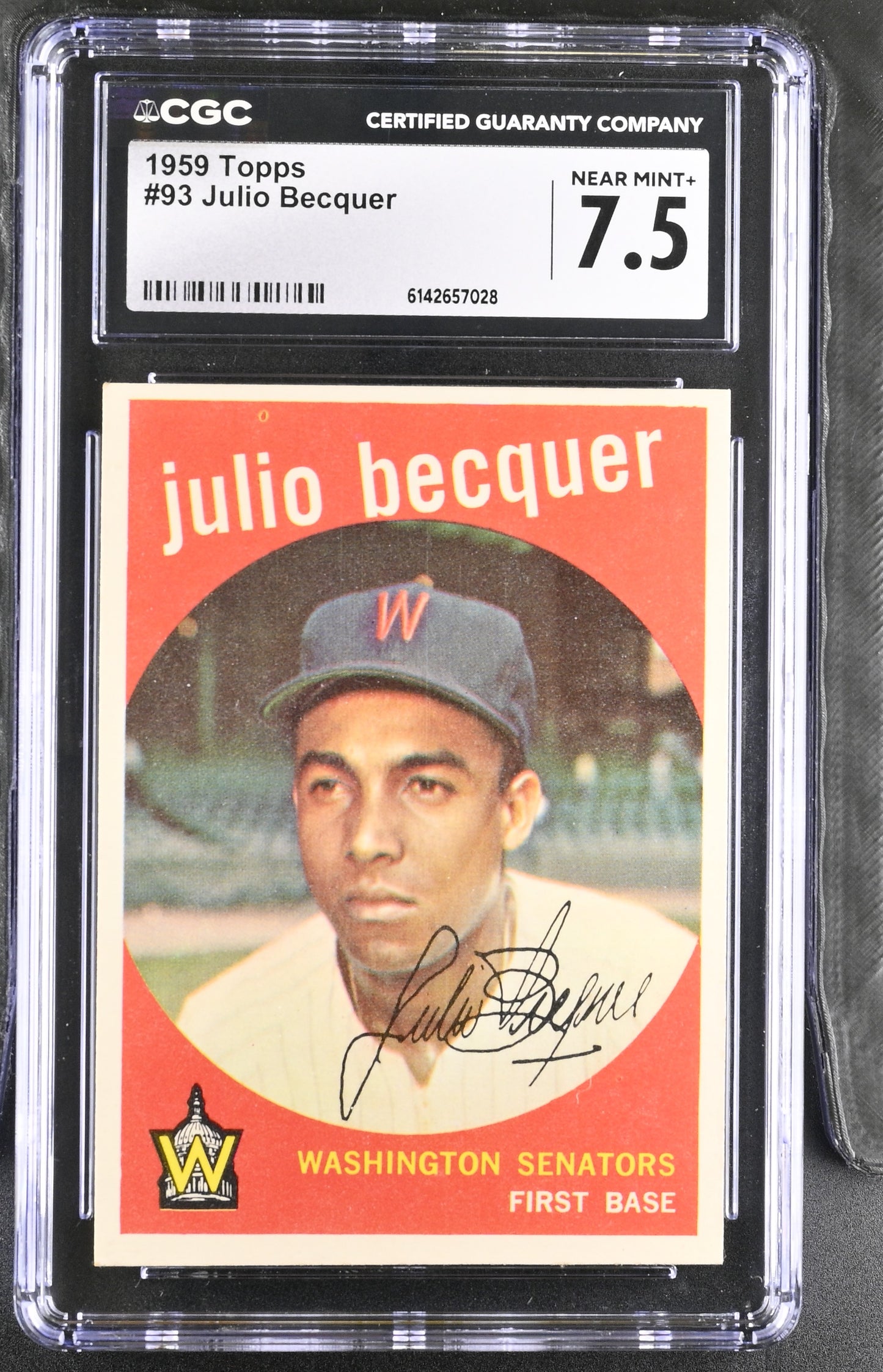 1959 Topps #93 Julio Becquer CGC 7.5 SN 6142657028