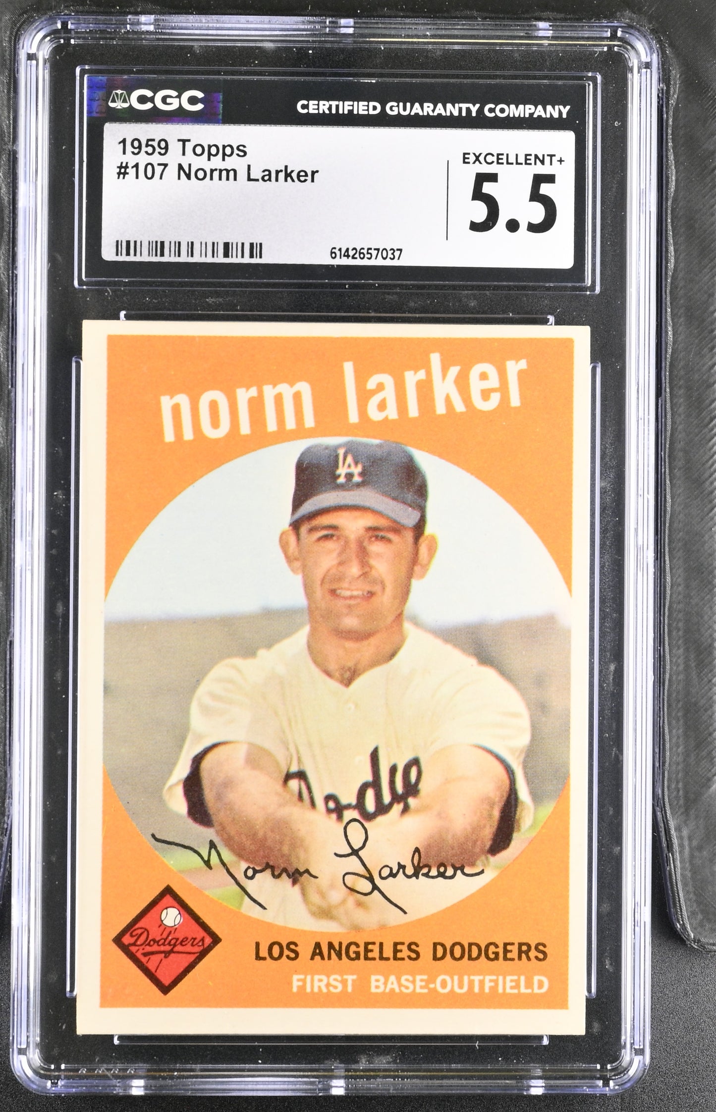 1959 Topps #107 Norm Larker CGC 5.5 SN 6142657037