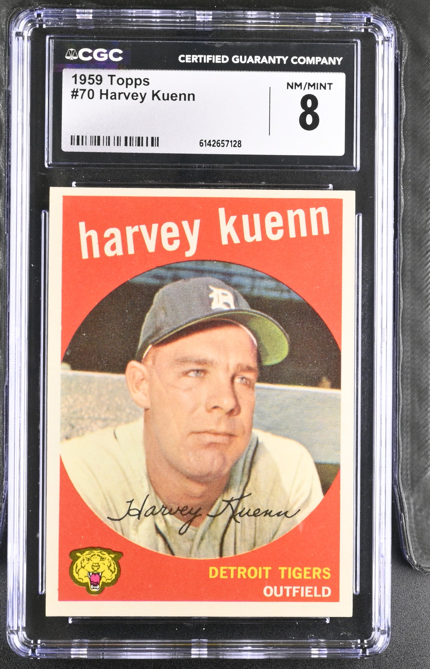 1959 Topps #70 Harvey Kuenn CGC 8 SN 6142657128