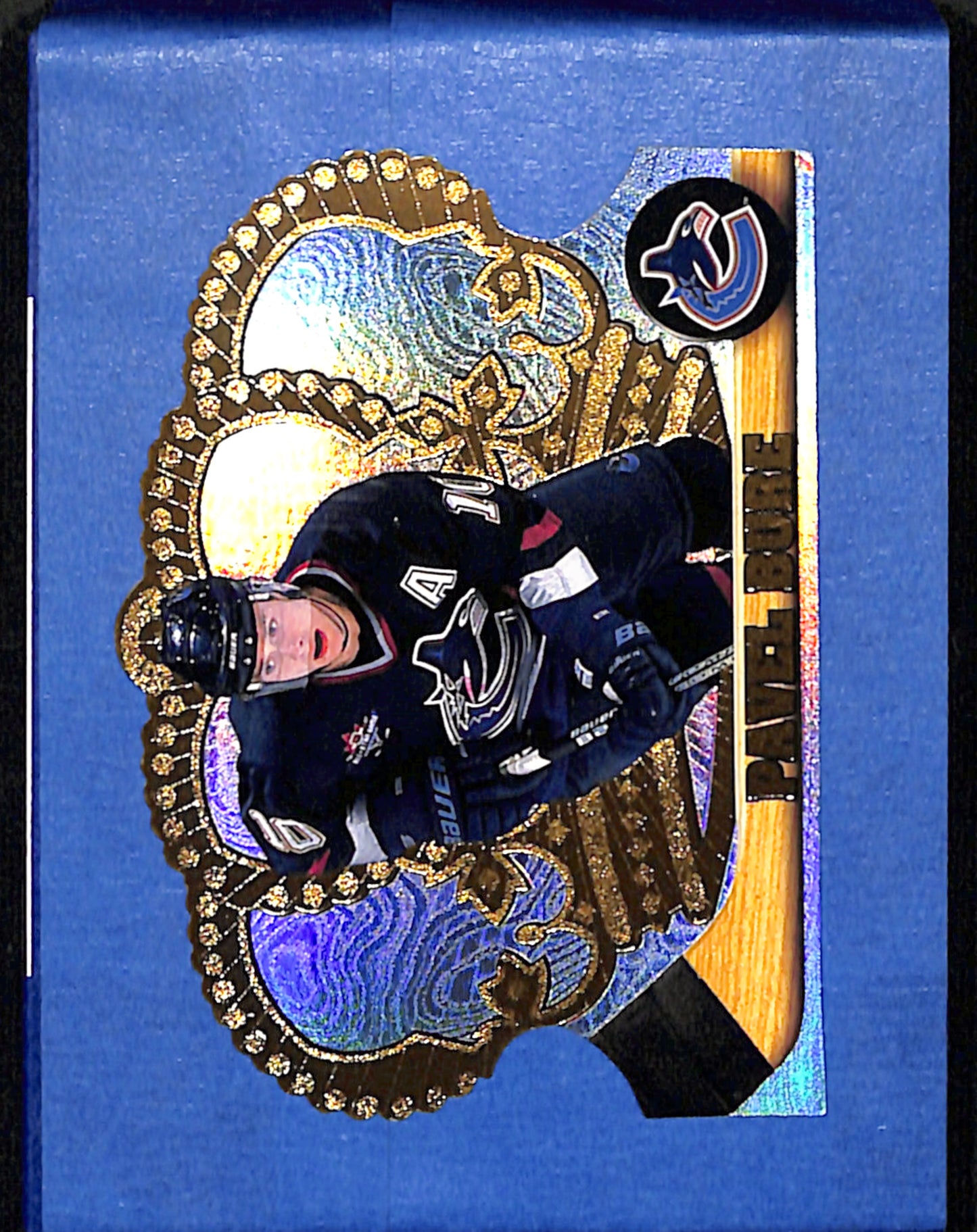 1997-98 Pacific Crown Royale #133 Pavel Bure Vancouver Canucks EXMT CS26017232