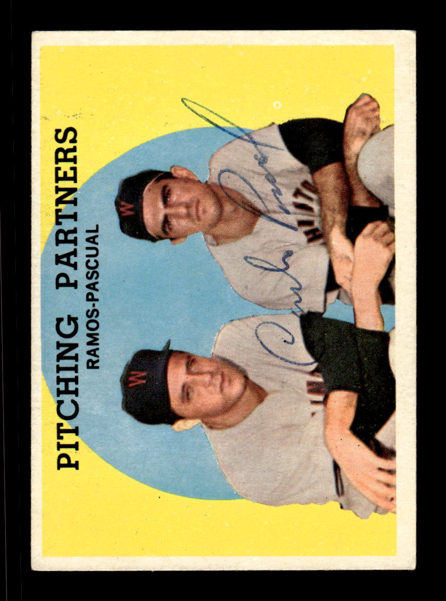 1959 Topps #291 Pitching Partners Ramos Pascual SIGNED ON CARD CS26017592
