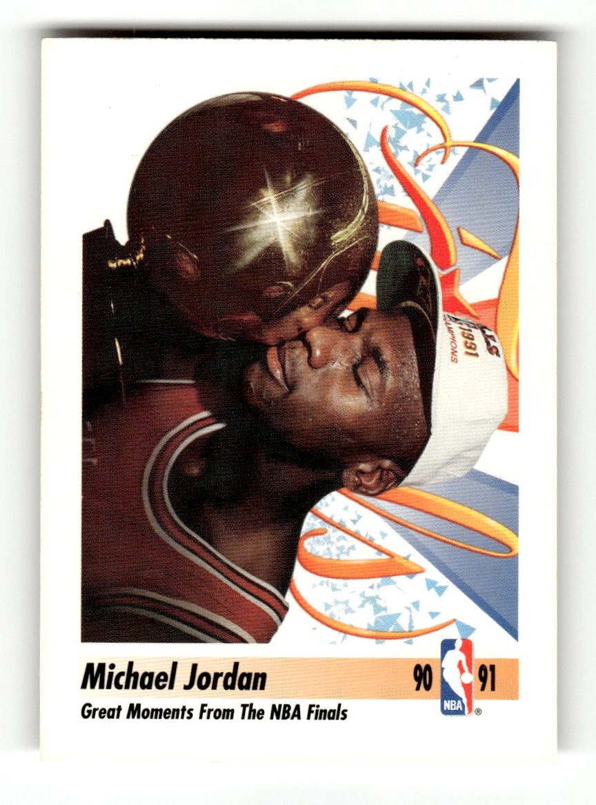 1991-92 SkyBox #334 Michael Jordan Bulls EXMT CS26019114