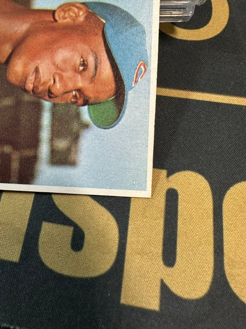 004 - 1960 Topps #10 Ernie Banks Chicago Cubs NMT MM26014059