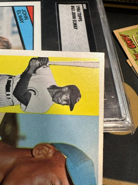 004 - 1960 Topps #10 Ernie Banks Chicago Cubs NMT MM26014059