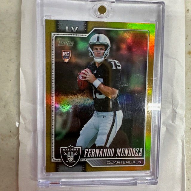 2026 Topps-Fernando Mendoza True Gold 19/50 (RC) #301 CS26017864