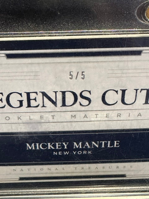 2017 Panini National Treasures #LCBM-MM Mickey Mantle AUTO 5/5 CS26018736