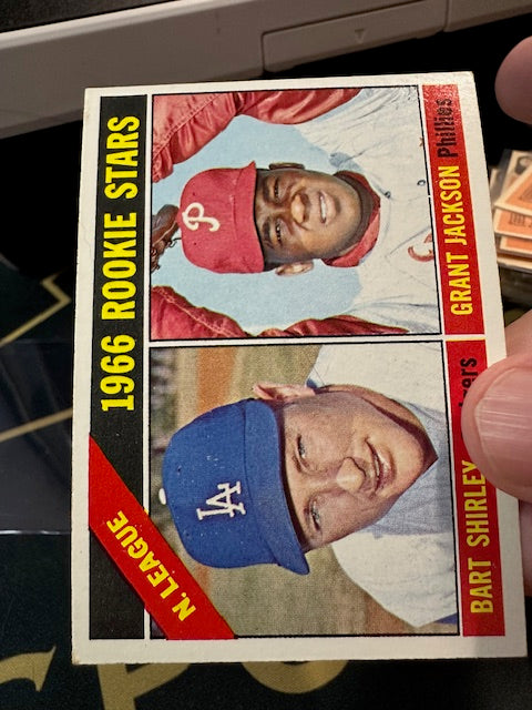 1966 Topps #591 NL 1966 Rookie Stars Shirley Jackson EXMT - HI# HOF-10006003