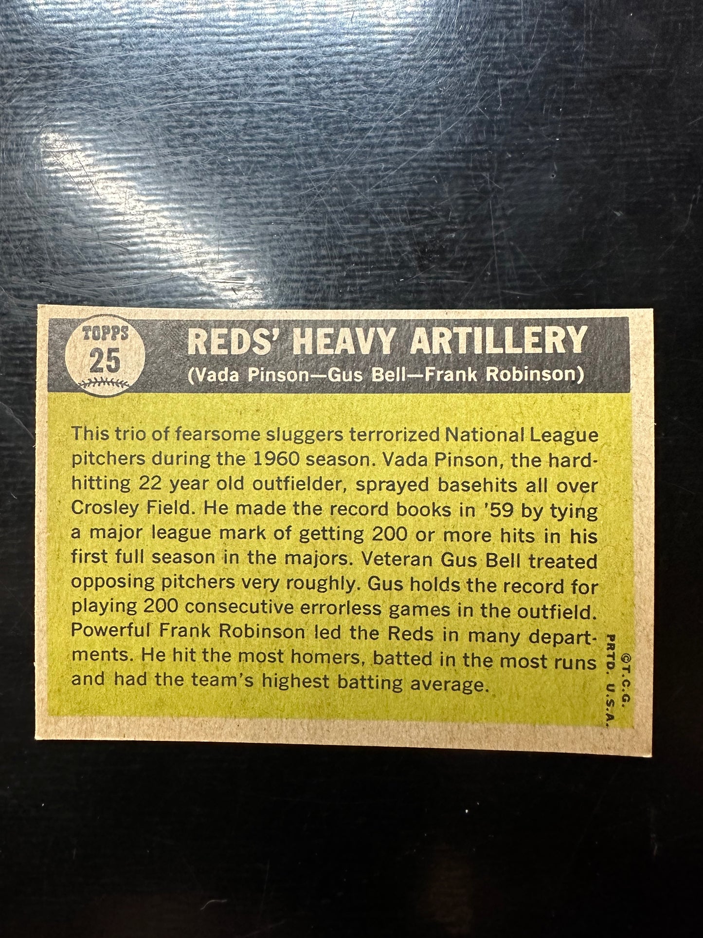 1961 Topps #25 Red's Heavy Artillery Robinson / Pinson / Bell NR-MT